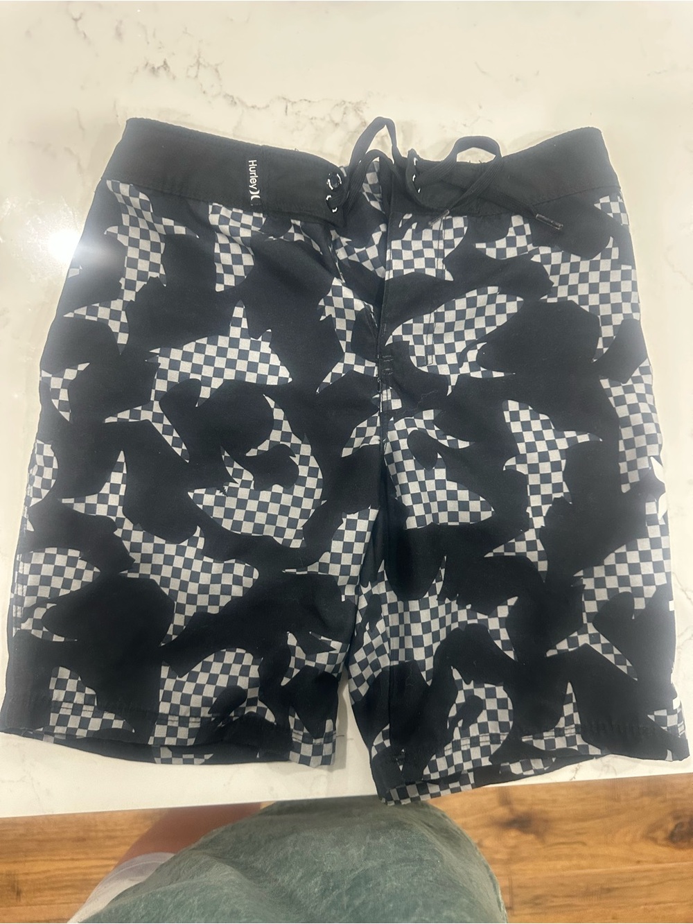 Hurley Boys Black & White Shark-Print Swim Trunks